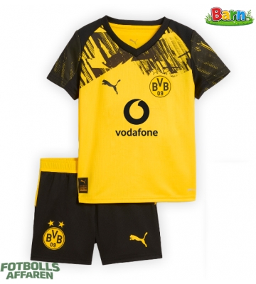 Borussia Dortmund Hemmaställ Barn 2025-26 Kortärmad (+ Korta byxor)
